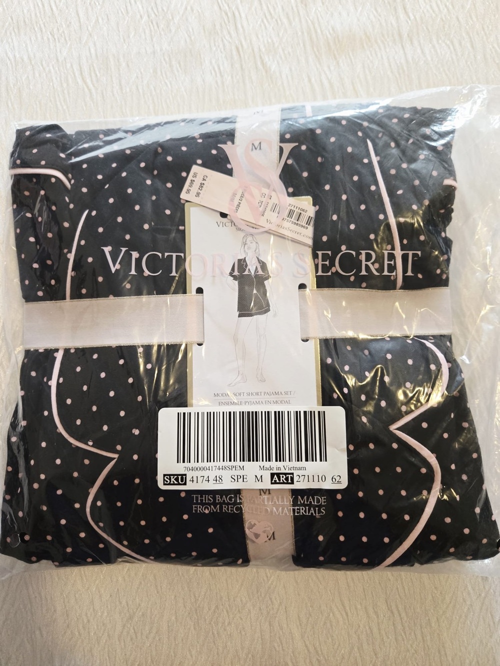 Victoria Secret Short Pajama Set SoSofttm Size M - Picture 3 of 9